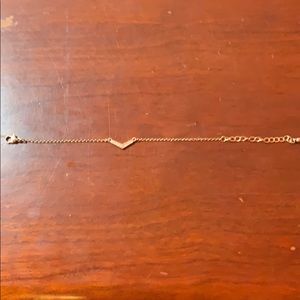 V Bracelet